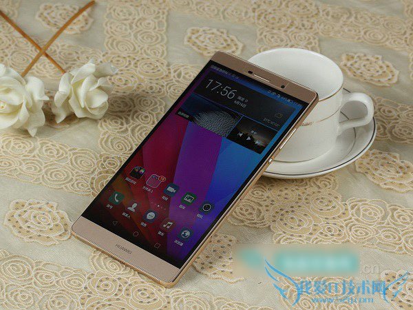 乐Max秒杀华为P8 Max?两款手机全方位PK