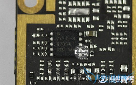 图为SKY77712-3手机IC芯片