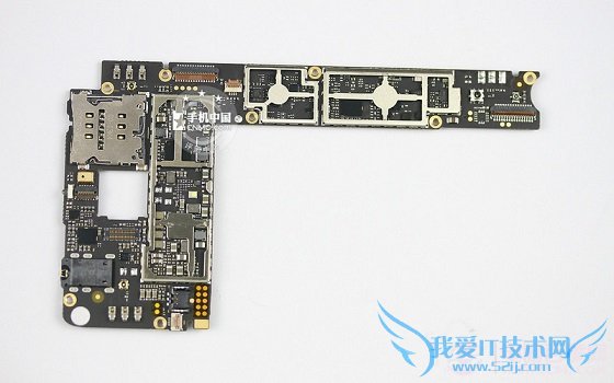 努比亚Z5s主板背面