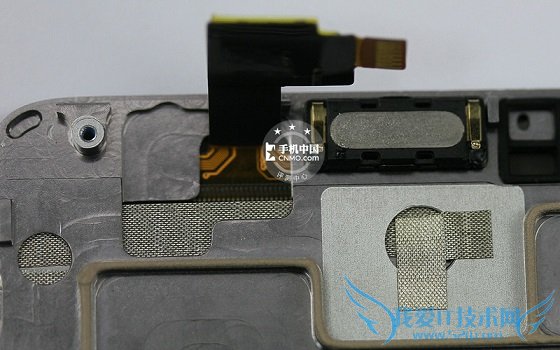 努比亚Z5S内部散热细节镜头