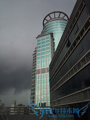 金立E8手机怎么样?号称手机中的显微镜