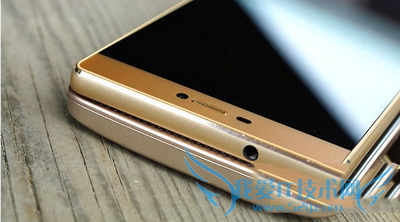 华为p8跟中兴axon天机相比哪款好更加的好?