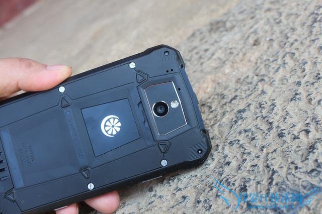 国内定制手机之父青橙VOGAV1,到底是一款怎么样的手机?