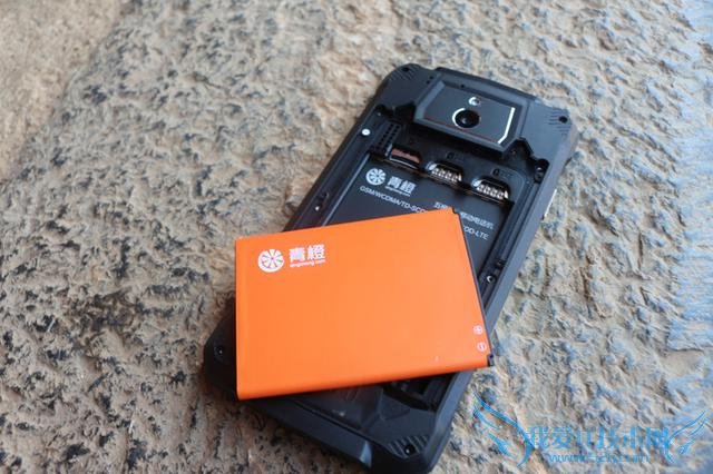 国内定制手机之父青橙VOGAV1,到底是一款怎么样的手机?