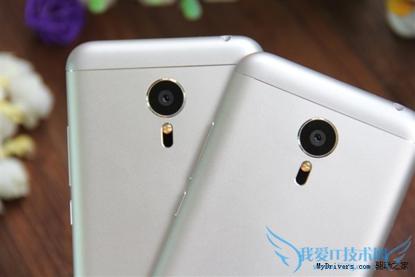 魅族MX5银黑版和银白版哪个更好?