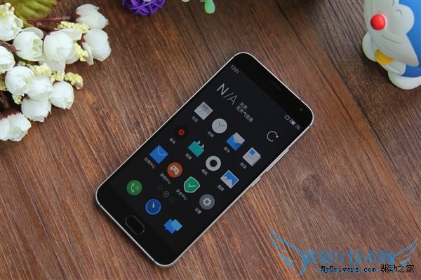 魅族MX5银黑版和银白版哪个更好?