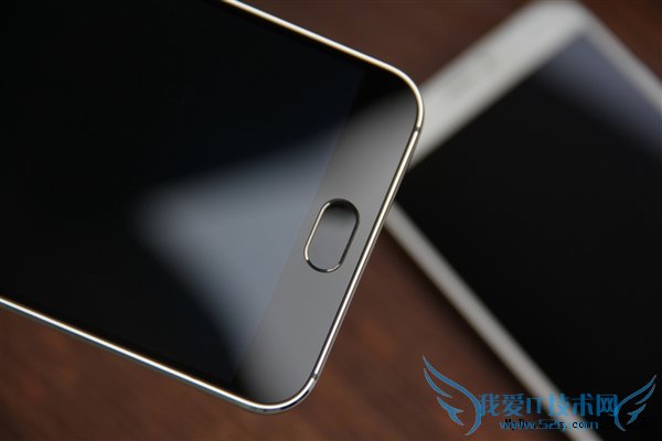 魅族MX5银黑版和银白版哪个更好?