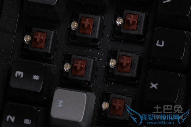 机械键盘轴清理