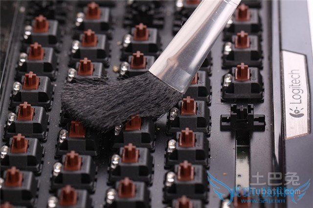 机械键盘轴清理