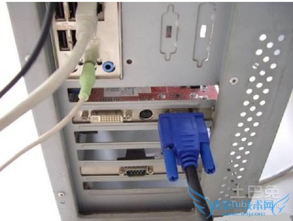 乐华电视接电脑