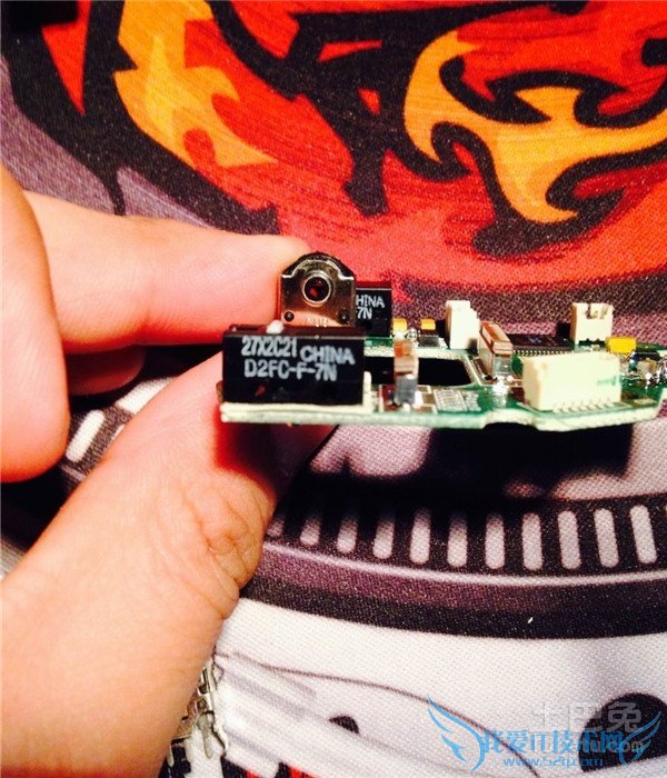 赛钛客鼠标拆解