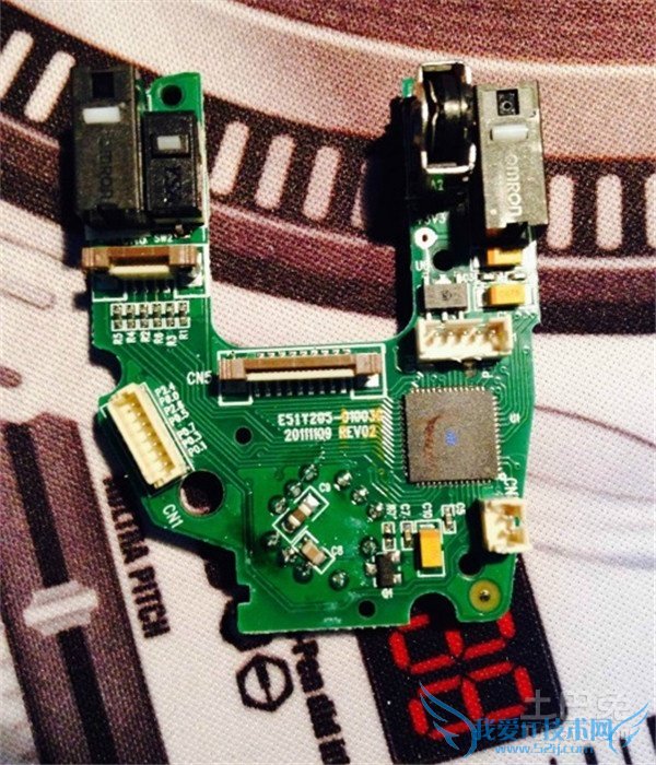 赛钛客鼠标拆解