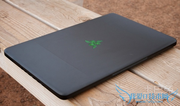 雷蛇笔记本和外星人哪个好