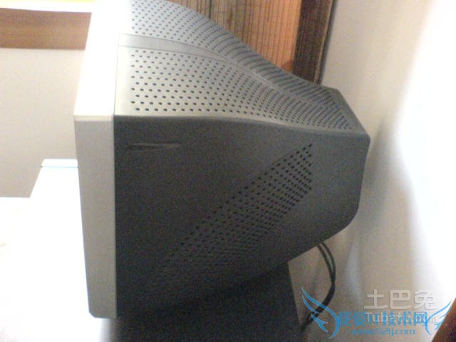 纯平显示器抖动 纯平显示器抖动