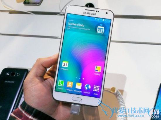 Galaxy E7ôGalaxy E7ò