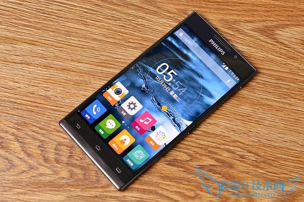 飞利浦i999.jpg 飞利浦i999多少钱 飞利浦i999价格与上市时间