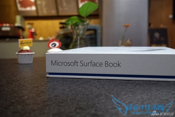 ƸըѣSurface Bookͼͣ걬MBP