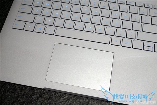 ƸըѣSurface Bookͼͣ걬MBP