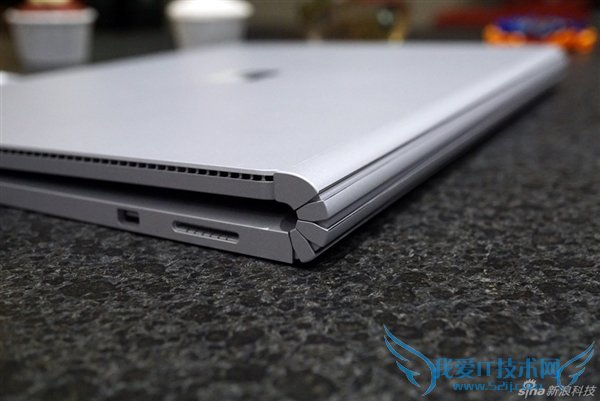 ƸըѣSurface Bookͼͣ걬MBP