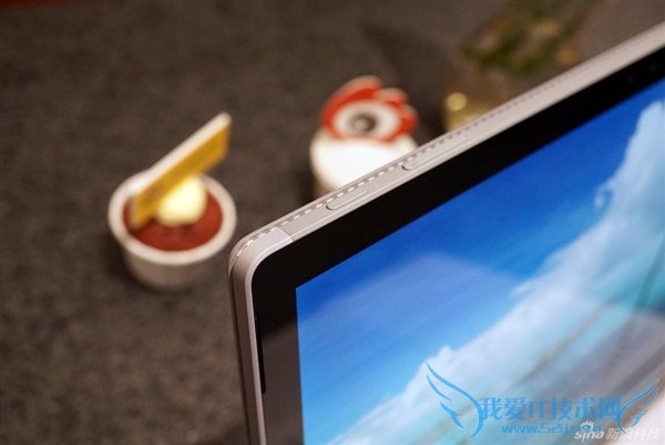 ƸըѣSurface Bookͼͣ걬MBP