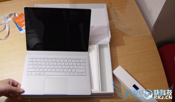 17000Ԫζ䣡Surface Book׷