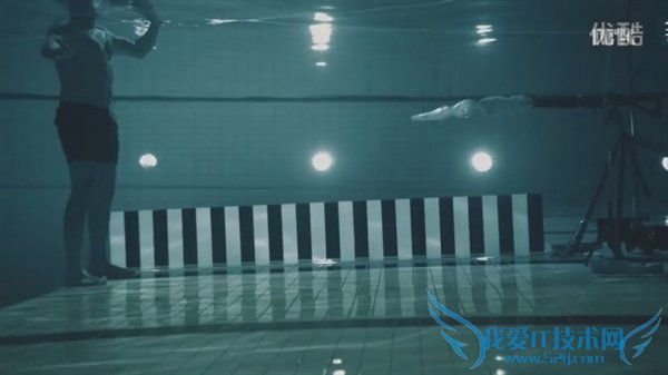 疯狂试验:水下朝自己开枪 你猜怎么着?