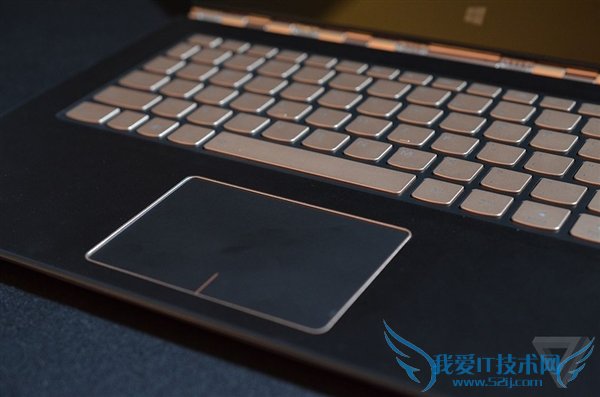 死磕MacBook:联想超薄变形本Yoga 900S图赏