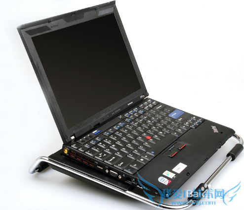 夏日笔记本电脑的散热技巧