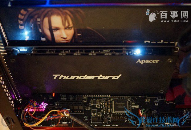 图为宇瞻PT910固态硬盘