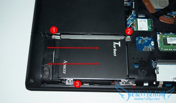 笔记本换SSD图解