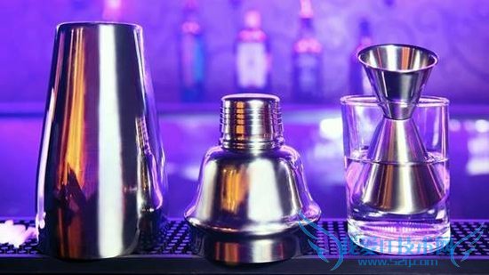 外媒列出10个谷歌眼镜禁用场所 涉及生活各领域