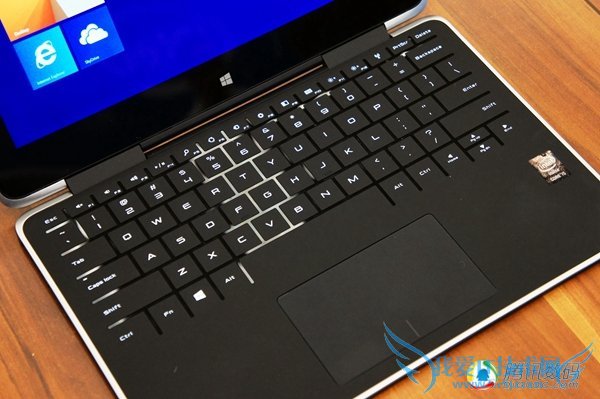 XPS 11:一款只能看不能摸的变形本