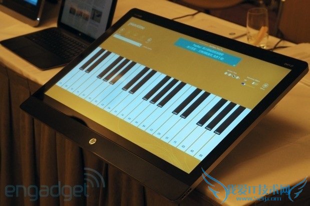 HP 27英寸变形触控一体机测评 三联