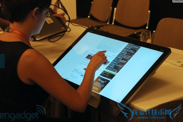 HP 27英寸变形触控一体机上手 Win8影响体验