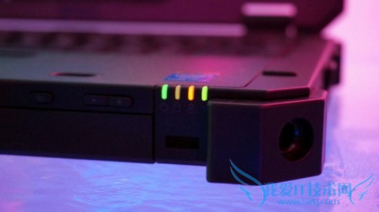 Latitude 12 Rugged Extreme