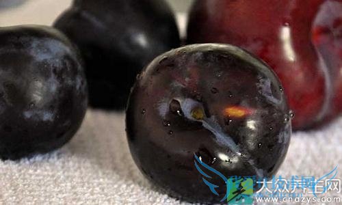 ŮԲ10ֺɫʳЧѣ(2)