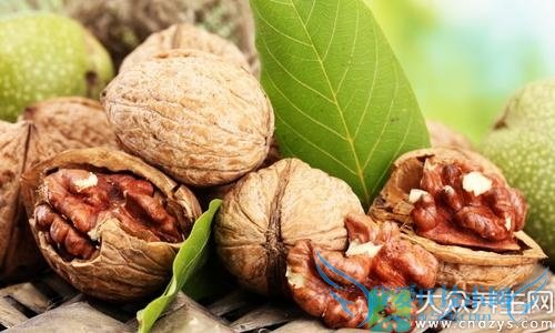 ����������Ѫ�ܵ�ʳ���Ժô��࣡(6)