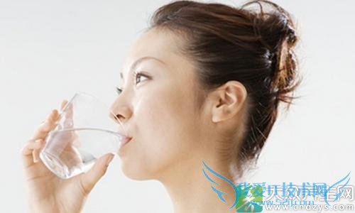 �ȶ�ˮҲ���β���5��Сë��������ˮ�ܺã�(3)