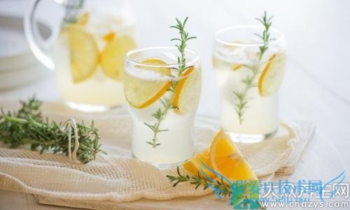 �ȶ�ˮҲ���β���5��Сë��������ˮ�ܺã�(1)