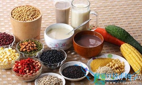 8��ʳ����Ů�˽����л�����(4)