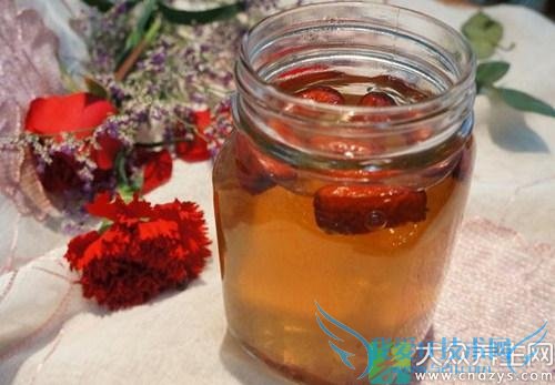 ����Ӻͺ�����ˮ��ʲô��Ч