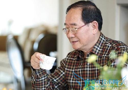 ��ʪ���˵���ʳ����Щ