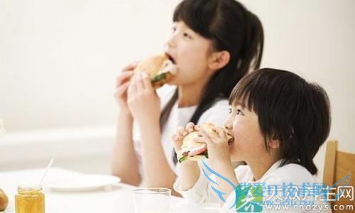 ���ӳ���ʳҪѡ����ȷ�ķ�����(1)