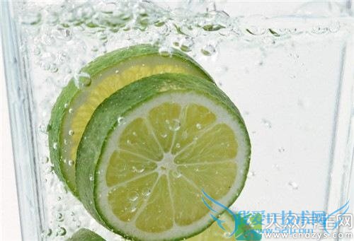 ����ˮ����ˮ�Ĺ�Ч��������ʲô