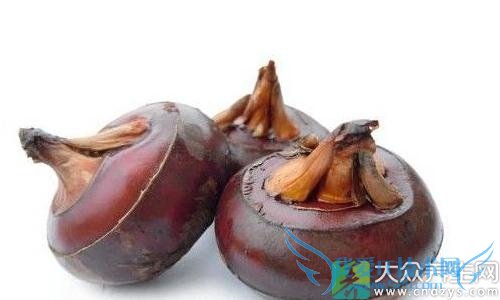 8�ֹ���Ƥ���˻��ж���Ҫ����ʳ�ã�(4)