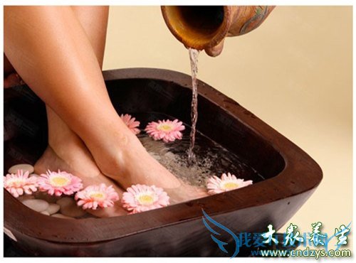 Ů������֮�״��ݽ�ȥƣ��(4)