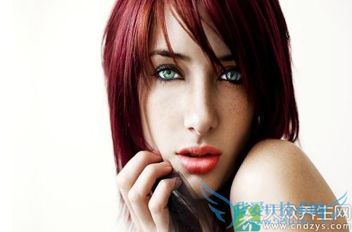 ȸ����ȥ���𣿻�ױƷֻ�ܸǰ��ѳ���  (3)