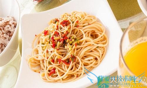 �������ܳ��׷���