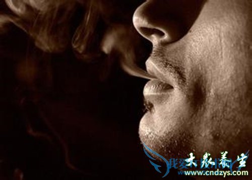 �����̳�Ů�Էΰ�����(2)