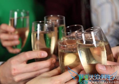 ����ò��� �Ӿ������ж�